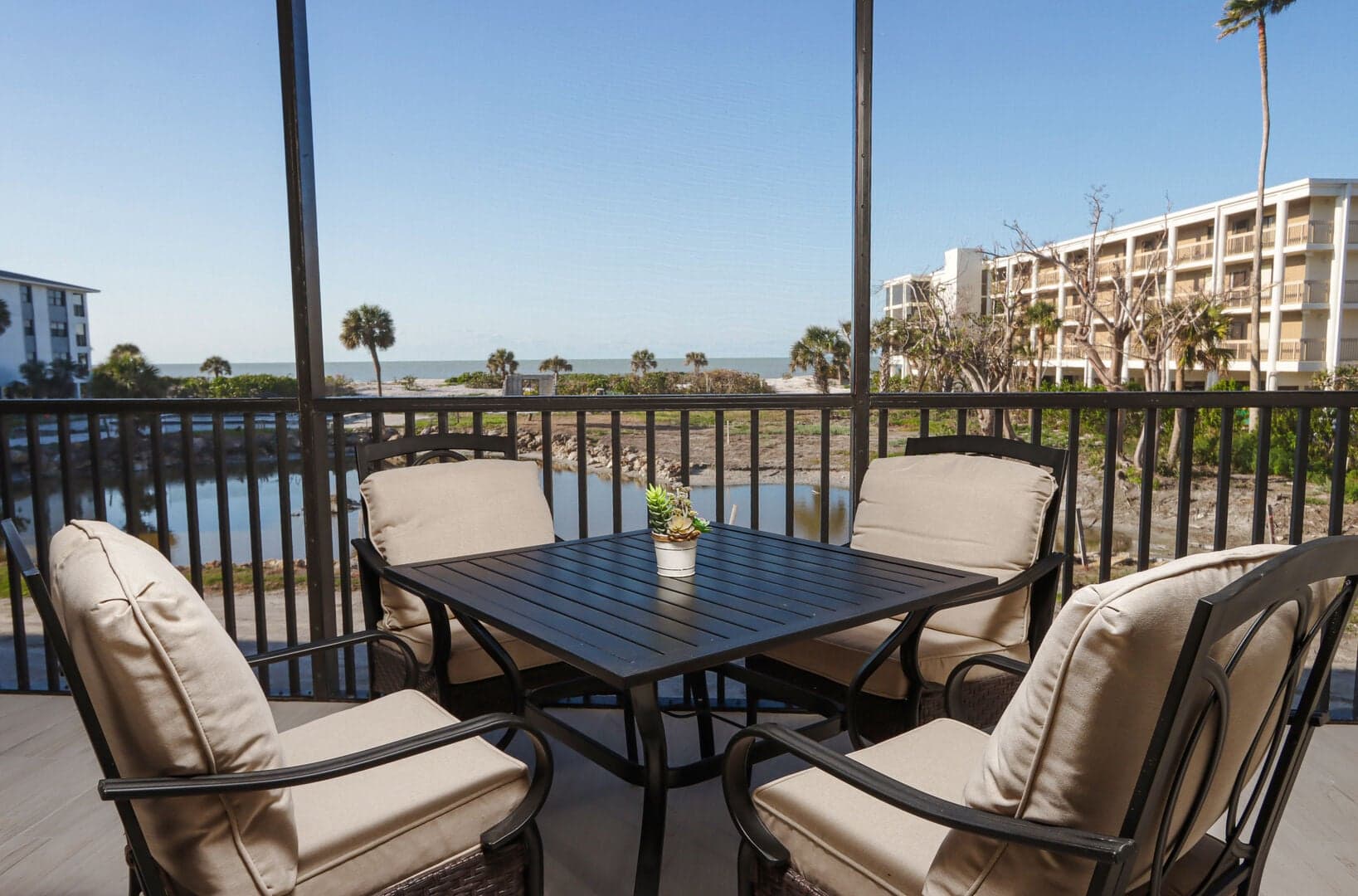 Sand Pointe 216