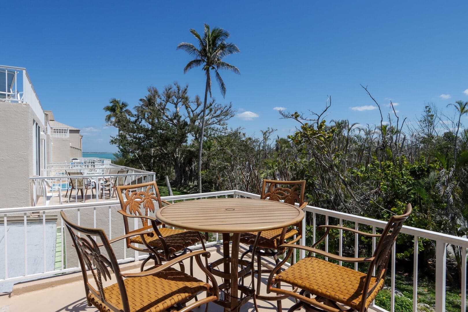Lighthouse Point 219