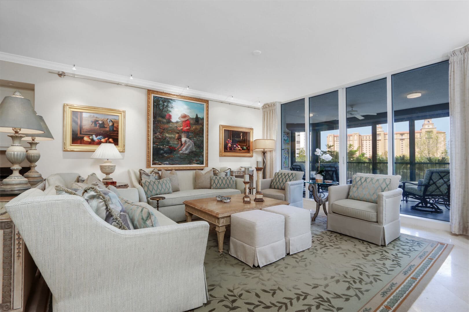 BC TR 305 - 8787 Bay Colony Drive #305
