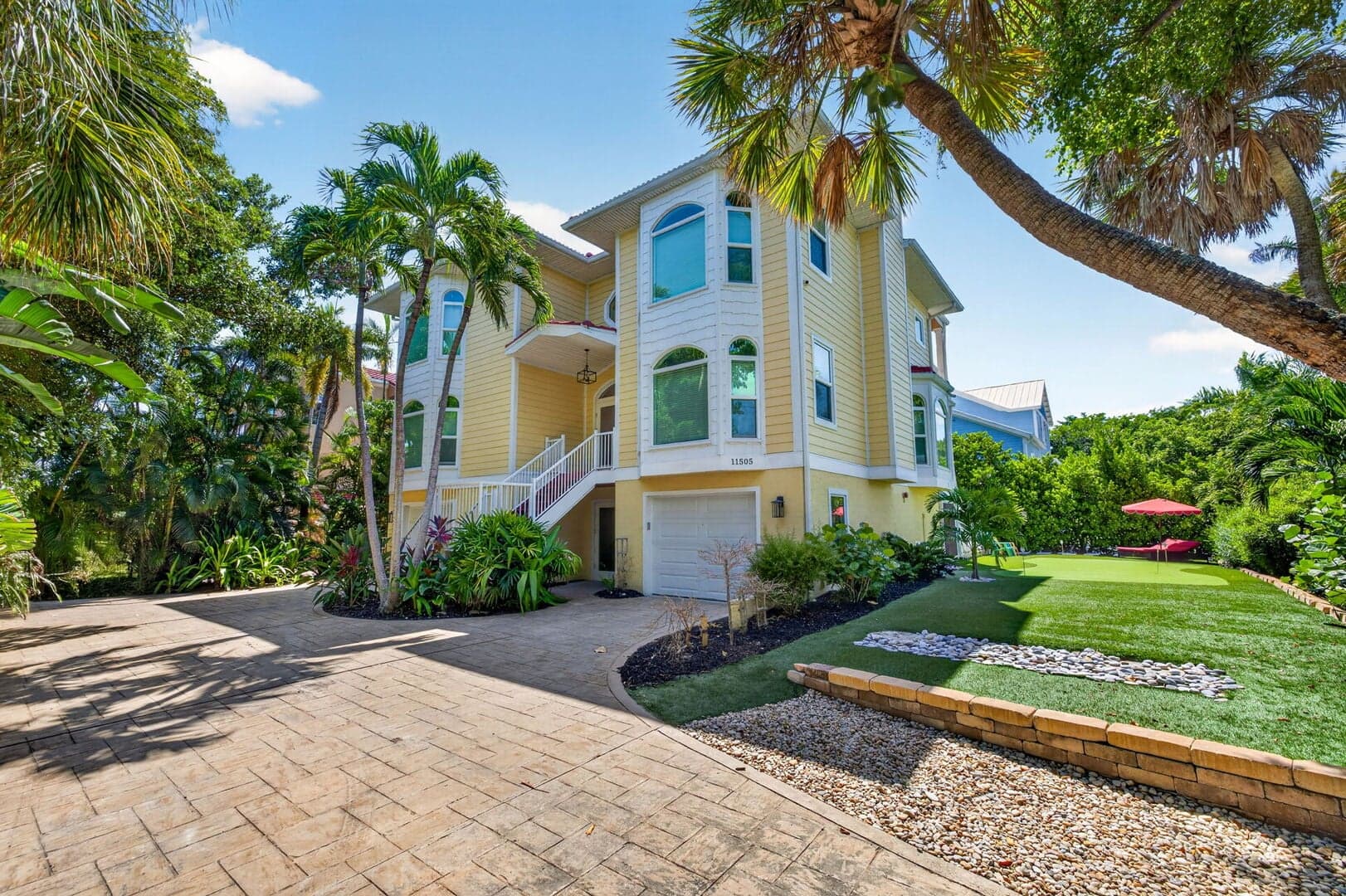 Lux Captiva House