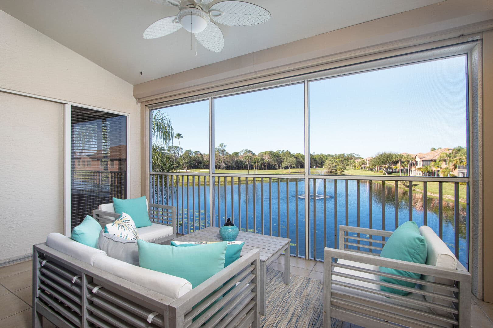 S FS 806 - 5705 Heron Lane # 806