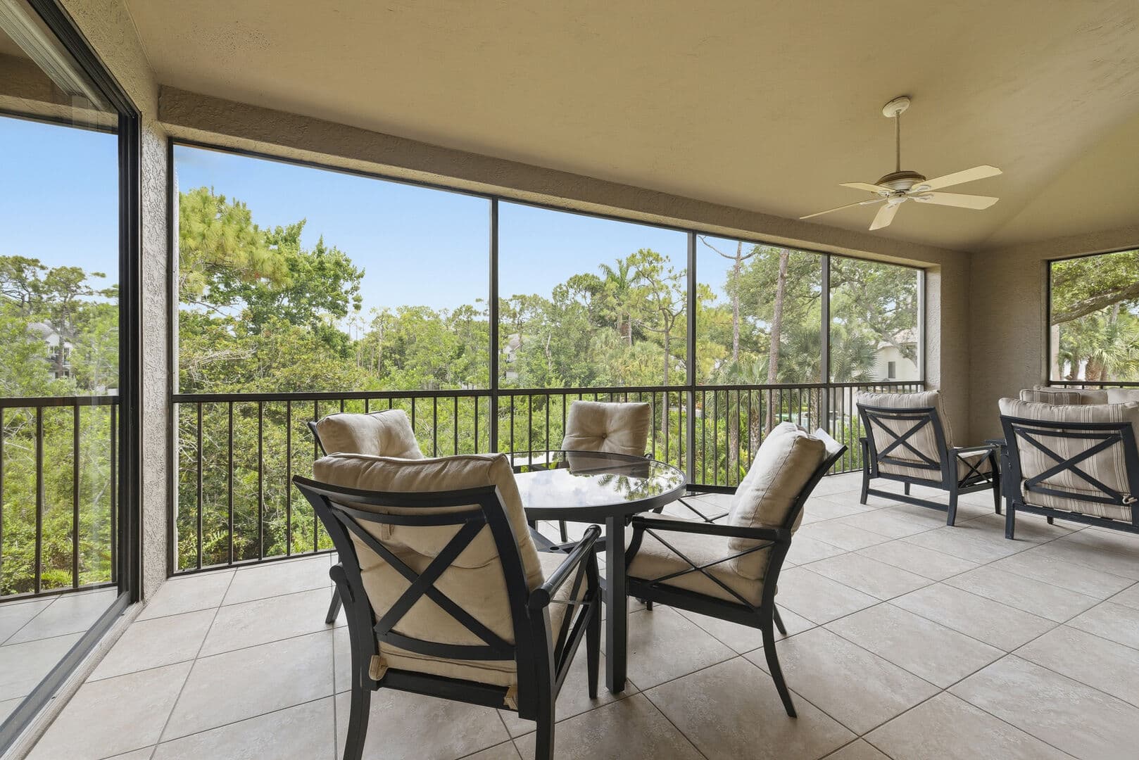 BB OW 27038 - 27038 Oakwood Lake Drive