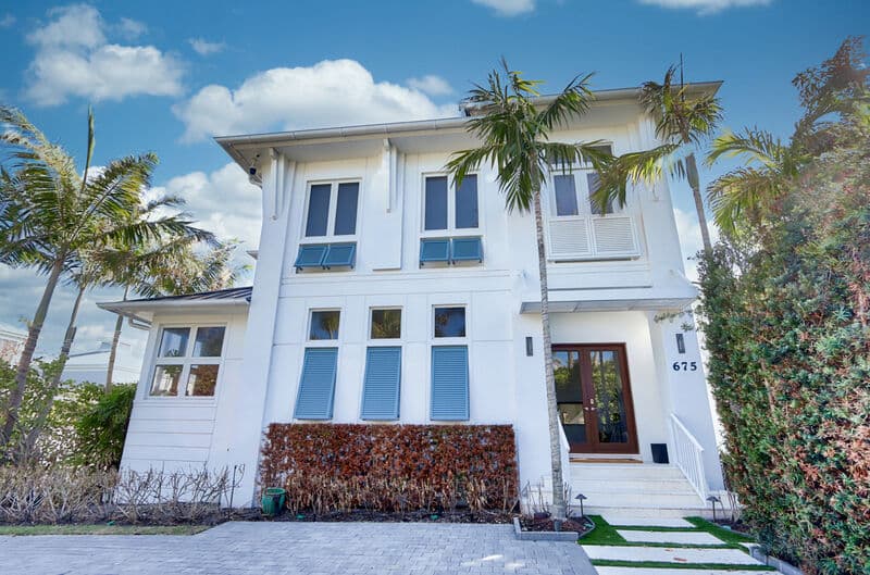 H ON 675 - 675 2nd Street S - House in Olde Naples