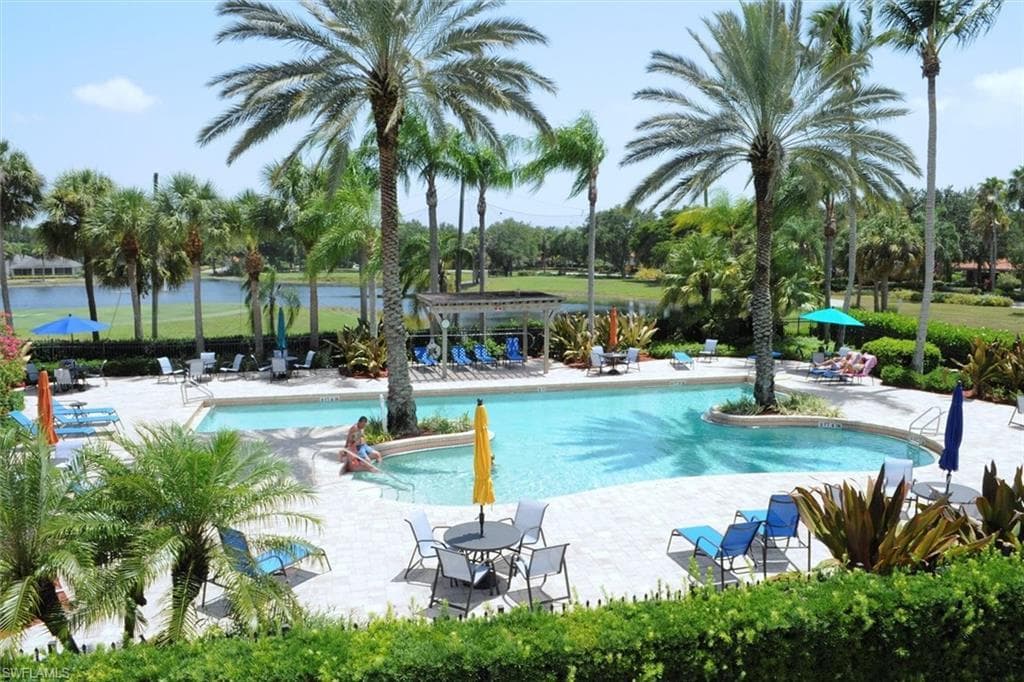 BS BF 18-202 - 26661 Rosewood Pointe Circle #202