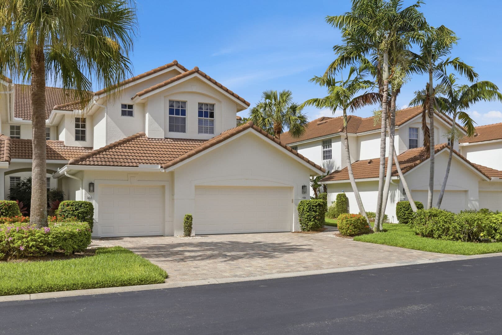 BB BP A-203 - 4701 Montego Pointe Way A-203-Bonita Bay photo 2