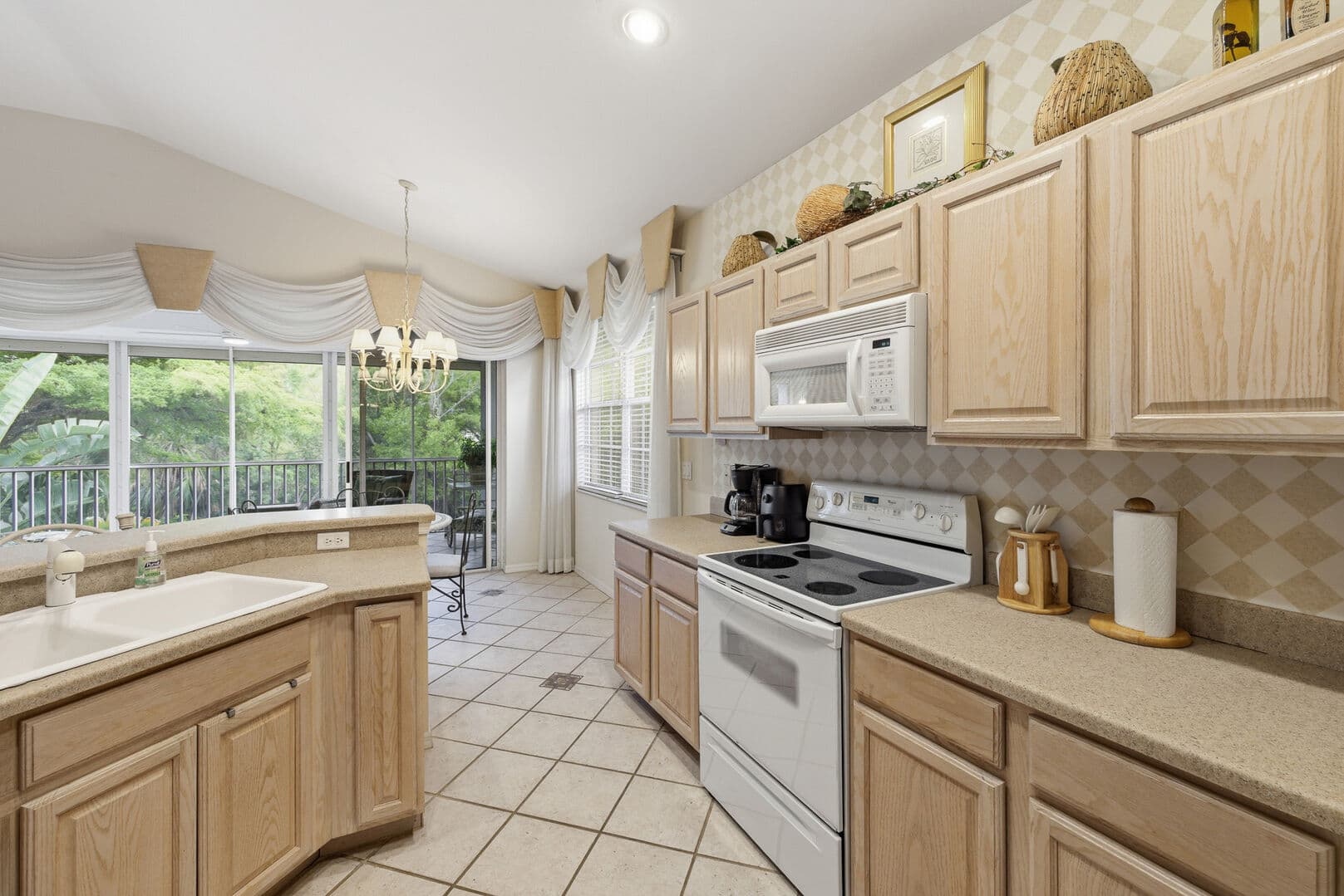 BB BP A-203 - 4701 Montego Pointe Way A-203-Bonita Bay photo 5