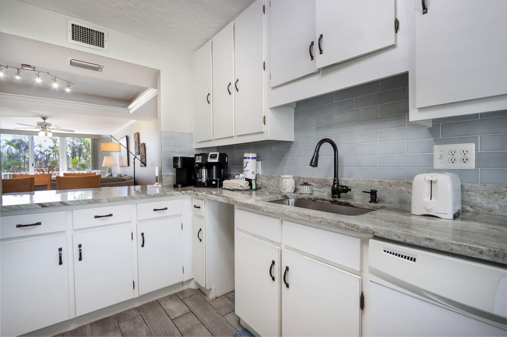 Lighthouse Point 219 photo 4