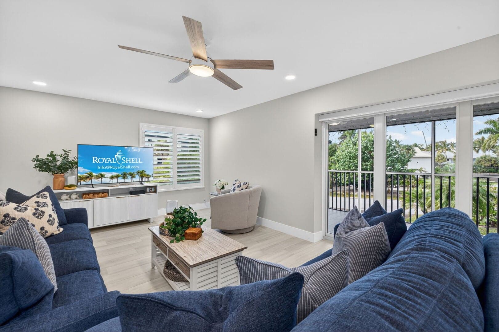 Sanibel Surfside 214 photo 2