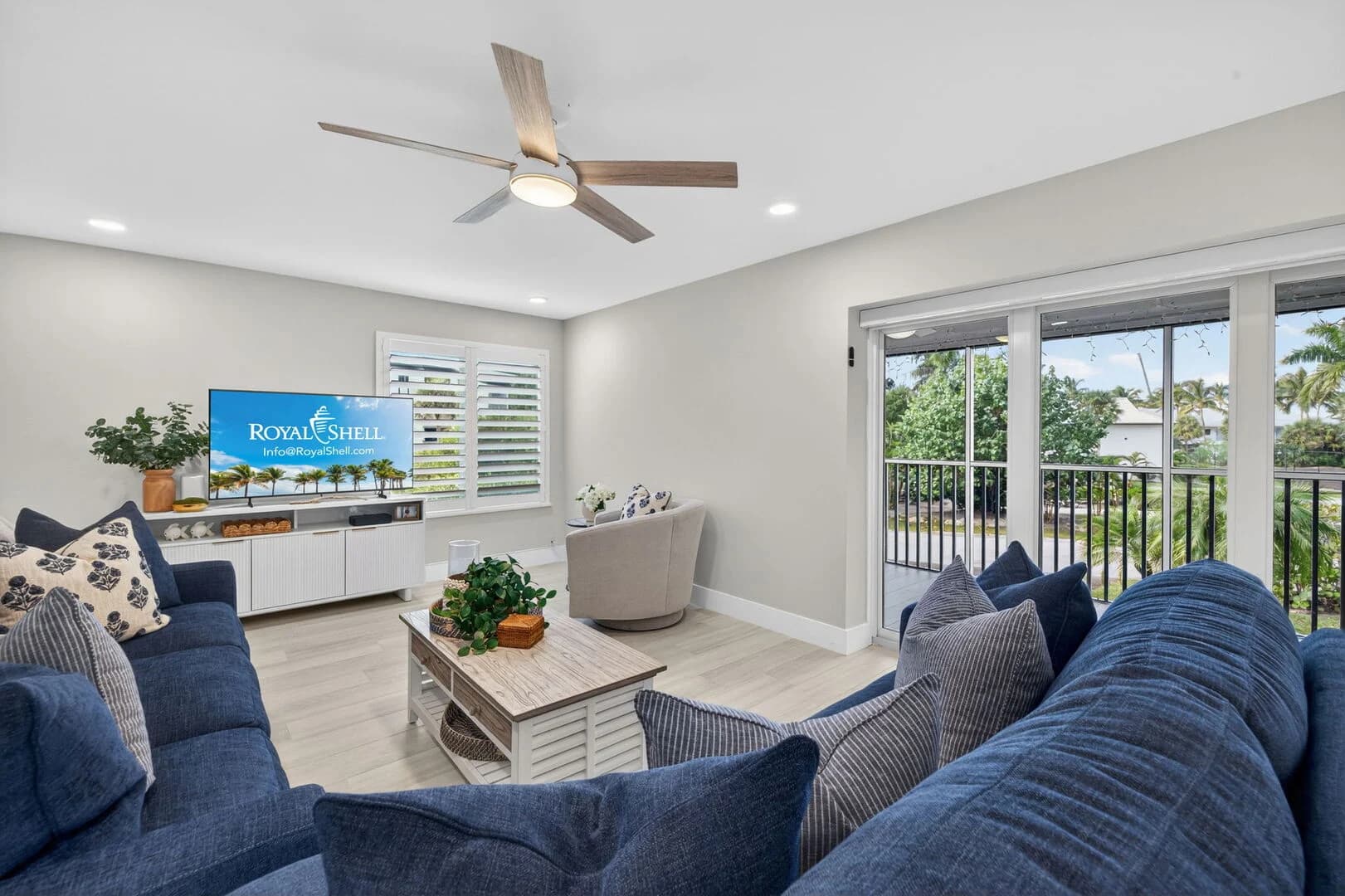 Sanibel Surfside 214 photo 2
