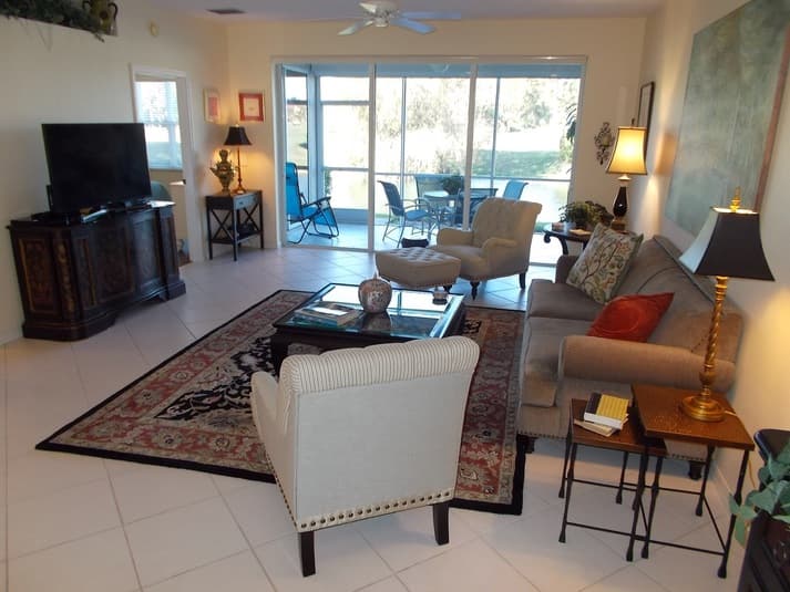 S FS 502 - 5693 Heron Lane Apartment 502 photo 3