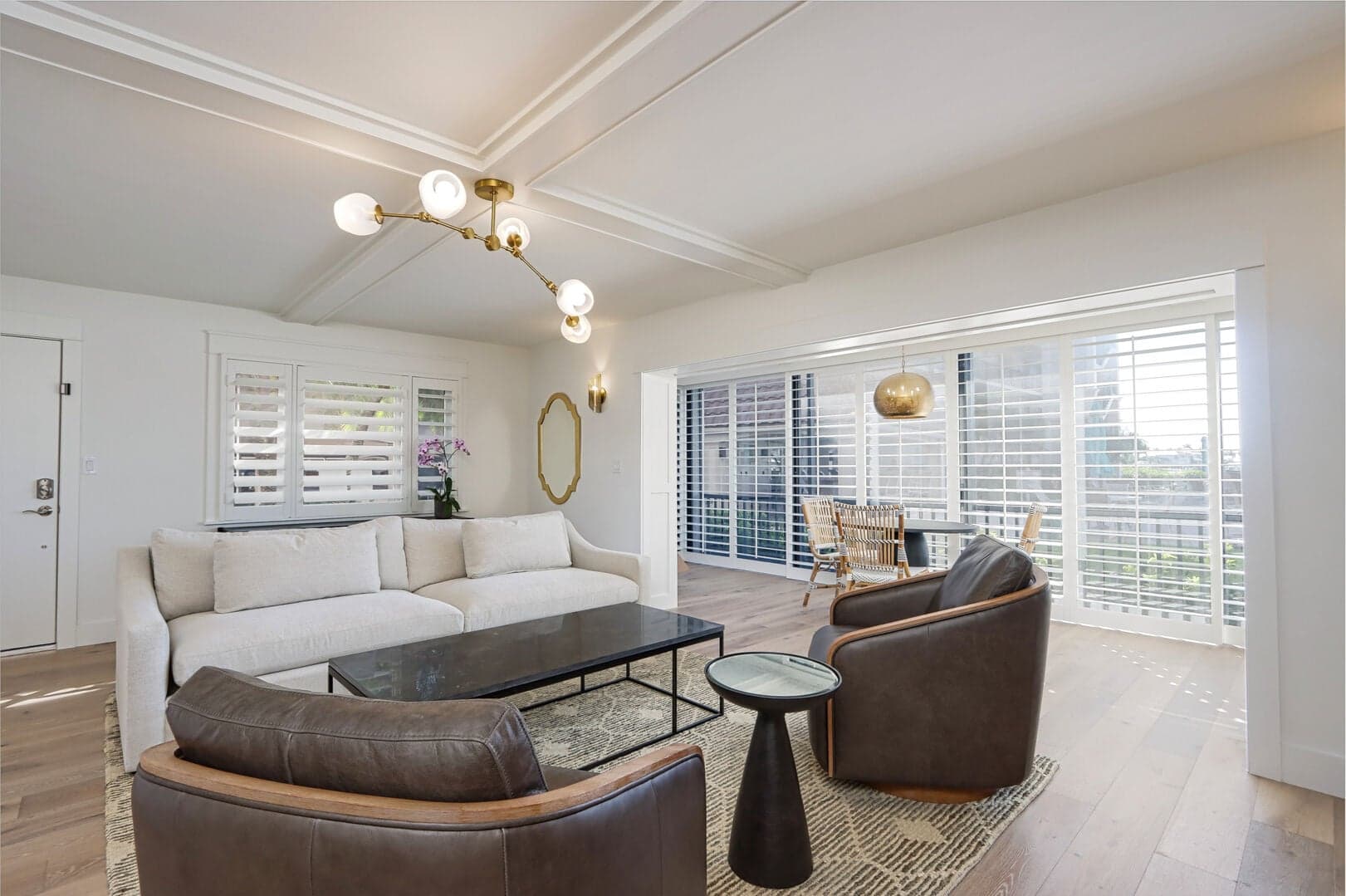 MO COM 105 - 222 Harbor Drive #105 photo 3