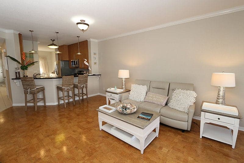 PB BAR 10-102 - 7058 Barrington Circle #102 - Barrington Club a photo 3