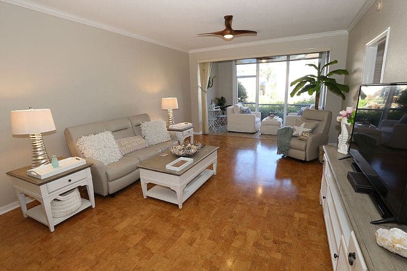 PB BAR 10-102 - 7058 Barrington Circle #102 - Barrington Club a photo 4