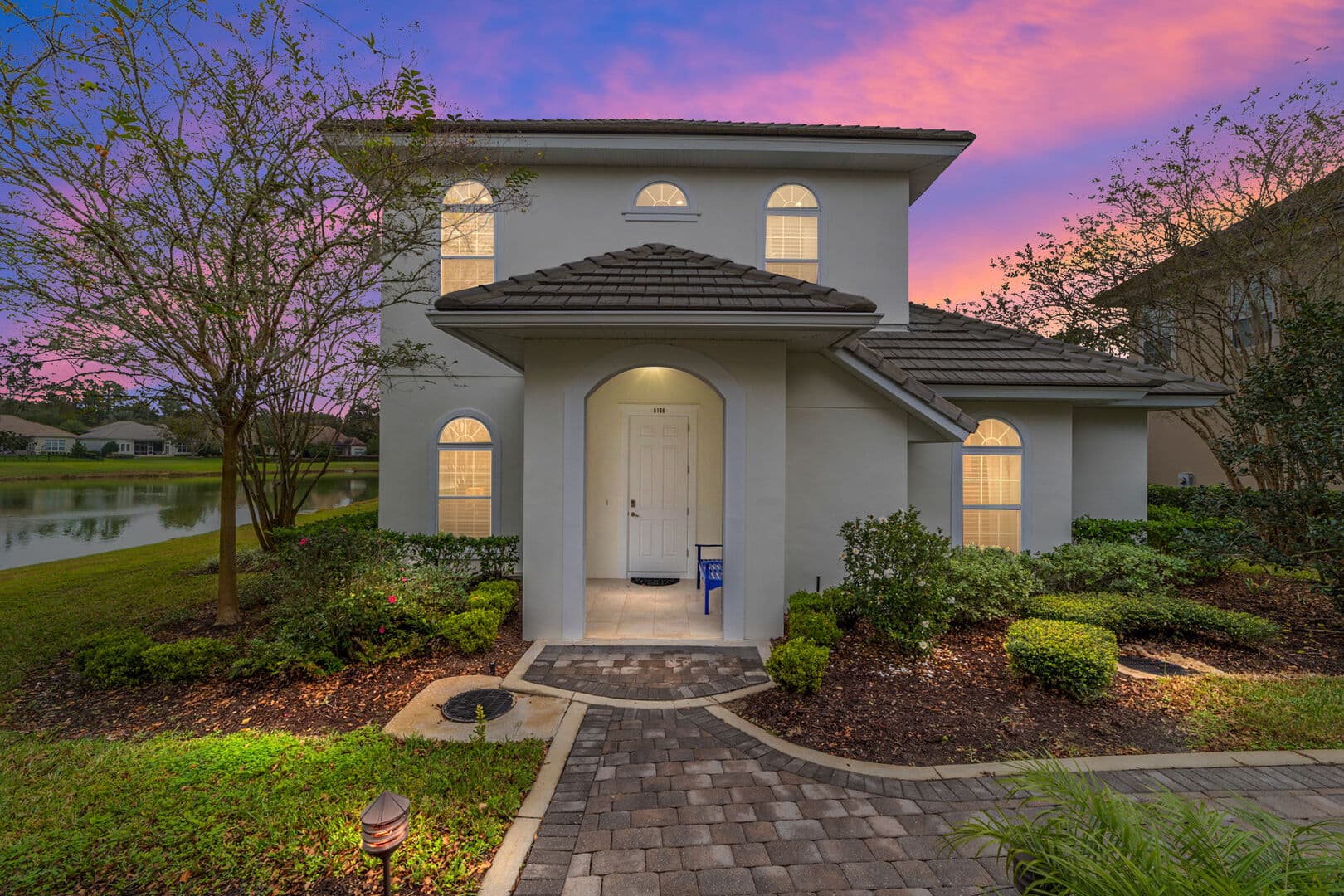 Eagles Landing Lakeside #8 - 8105 NW 26th Lane Rd photo 2