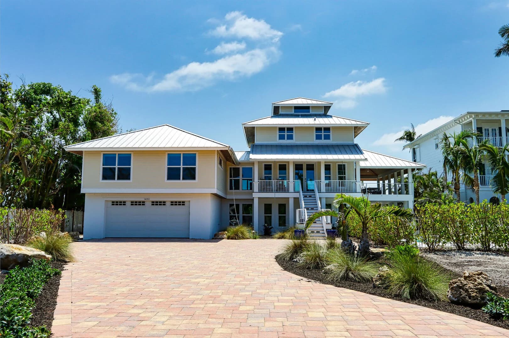 Dolphin Cove Main House photo 3
