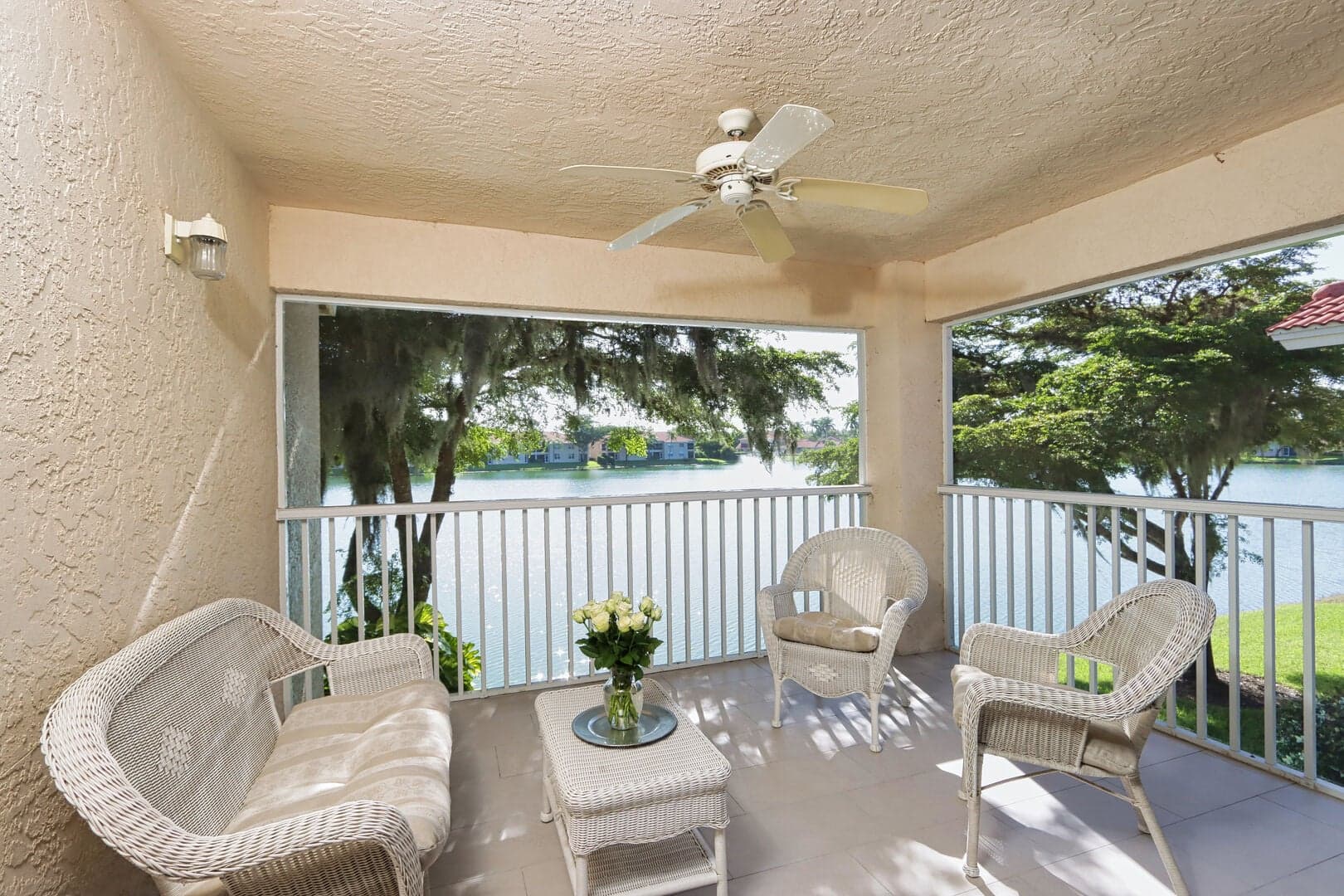 HL 9-204 - 6544 Huntington Lakes Circle #9-204 photo 3