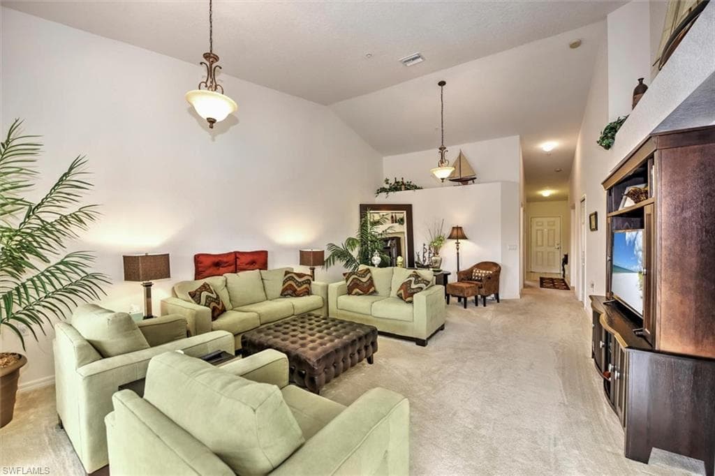 BS BF 18-202 - 26661 Rosewood Pointe Circle #202 photo 4