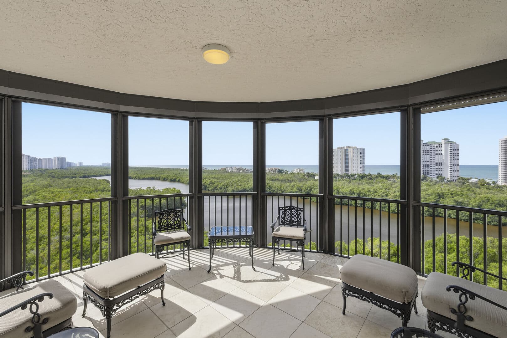 BC MRQ 901 - 8990 Bay Colony Drive #901 photo 2